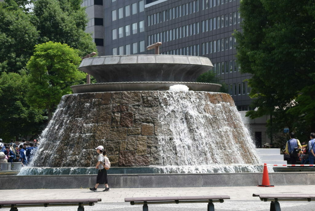 噴水が涼しげな夏の大通公園-札幌